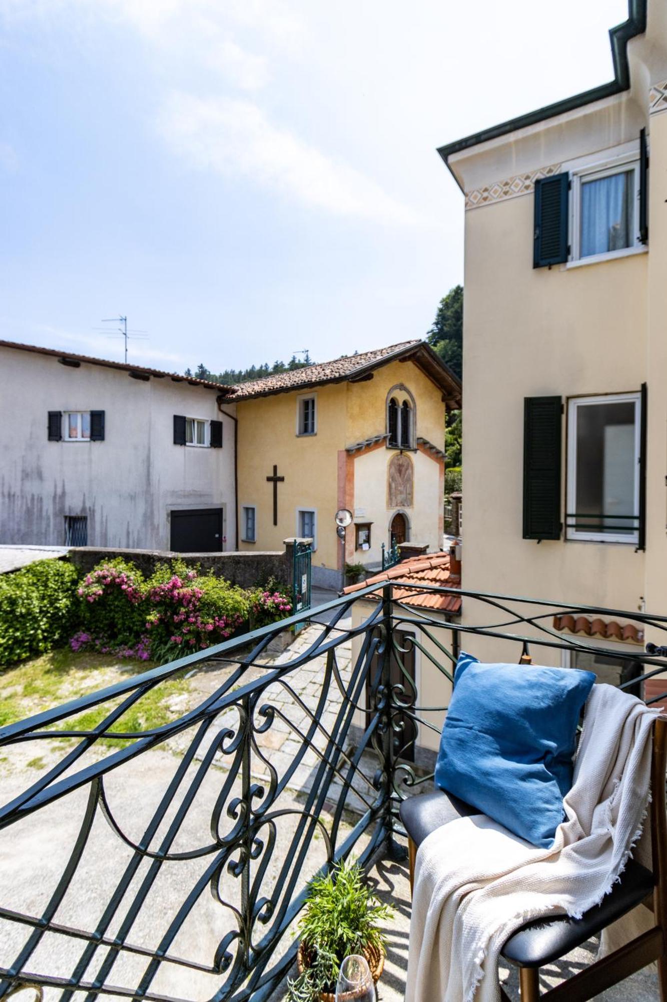 Le Dalie - Appartamento Stresa - Magognino Brisino Exterior photo